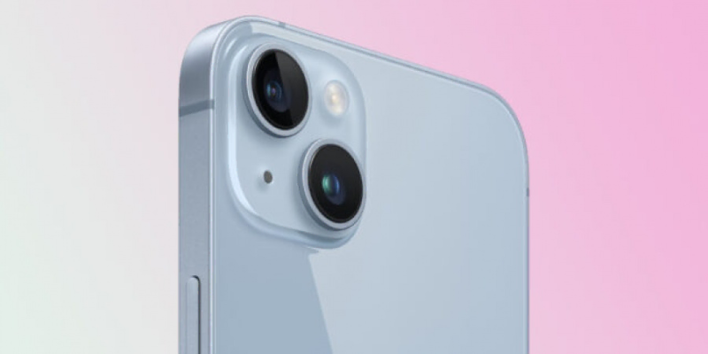 В Сети появились первые изображения iPhone 15 Plus «Чёлка» выходит из моды.